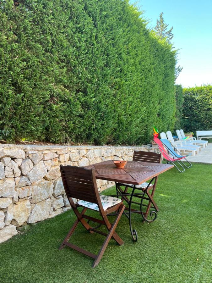 T2 Avec Jardin Et Piscine Privee Daire Velaux Dış mekan fotoğraf
